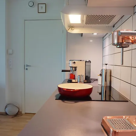 Your Comfortable Base For Wed Conference Appartement